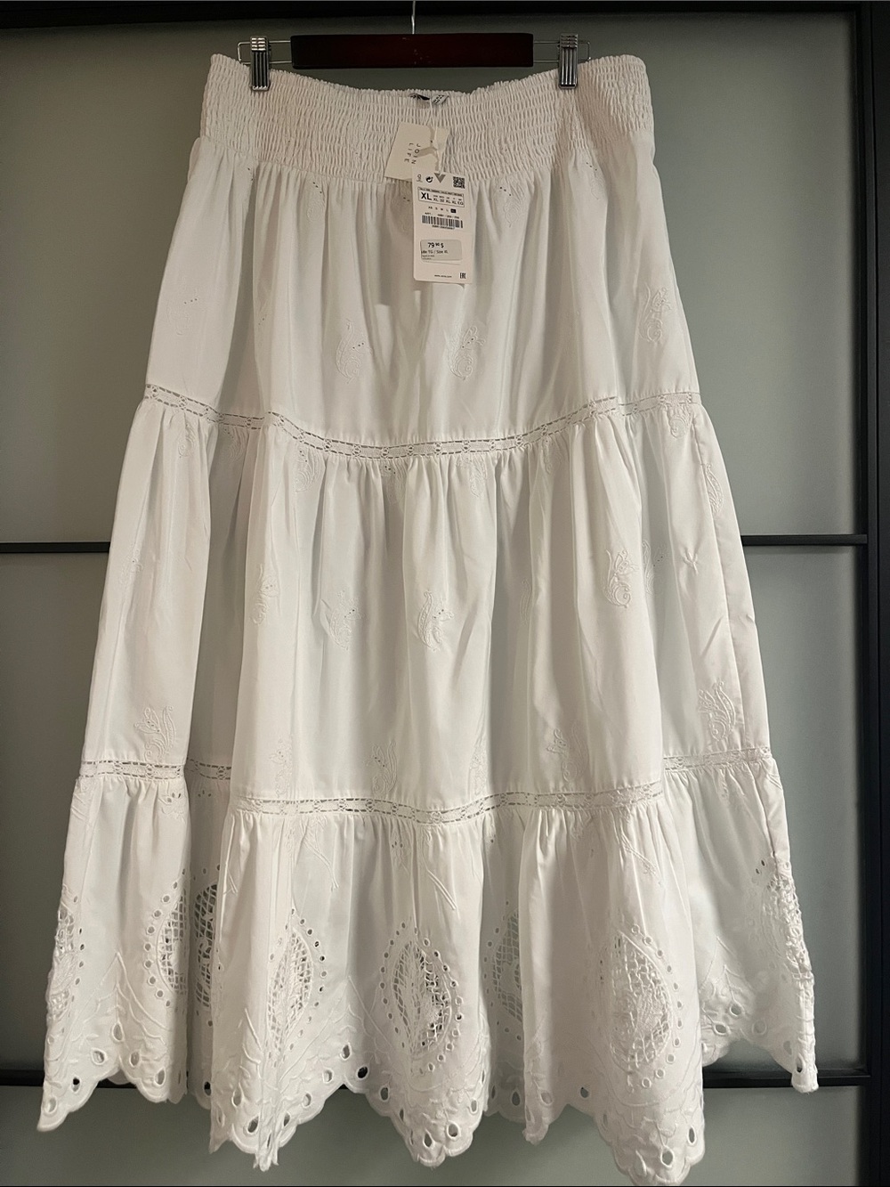 Zara White Tiered Eyelet Midi Skirt